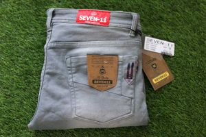 Seven-11 Denim Jeans