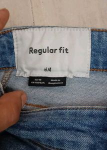 H&amp;M Regular Fit Denim Jeans (32-32)