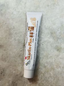 Fix Derma Skarfit-plush Cream