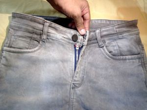 Light Wash Denim Jeans