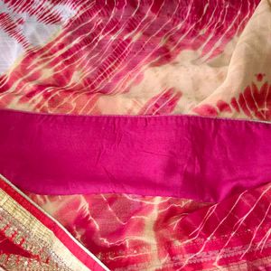 🛍️ Red &amp; Faded Golden Saree ⭐⭐⭐⭐
