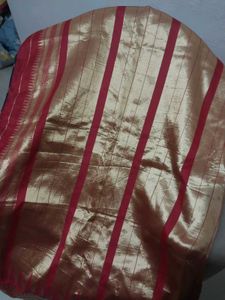 Navy Blue Saree With Red Pallu