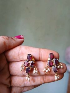Earring with tassle