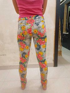 Floral Print Skinny Jeans