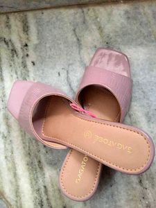 Gagatose mauve heeled sandals