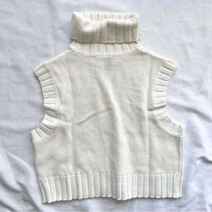 Cable Knit Turtleneck Vest