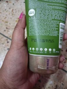 Lotus Botanicals Ubtan Face Scrub