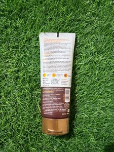 WOW Brightening Face Wash