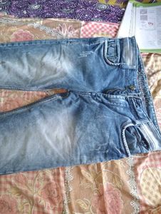 Light Wash Denim Jeans
