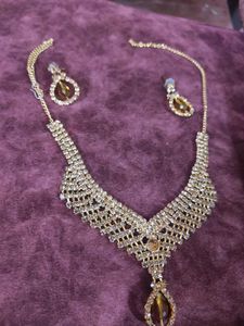 new gold stone Elegant Jewellery Set