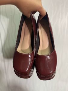 Glossy Platform High Block Heel