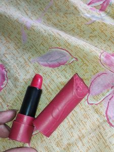 Red Rose Lipstick