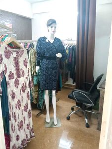 Stylish Winter Patterned Dress