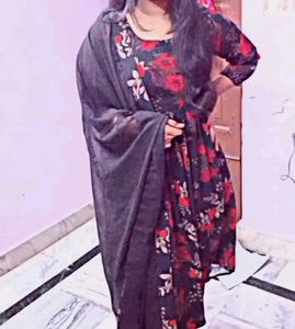 Floral Print Kurti with Dupatta