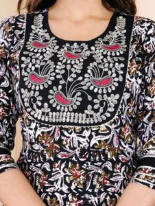 New/Unused A Line Kurti With Dupatta Pant