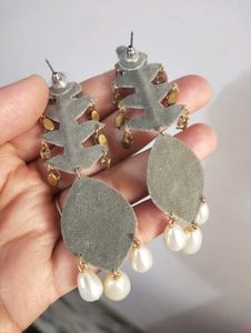 Pearl Drop Earrings