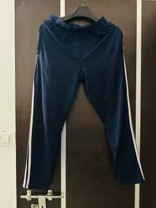 Addidas original dark Blue Track