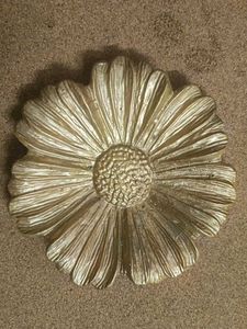 Gold Flower Table Decor