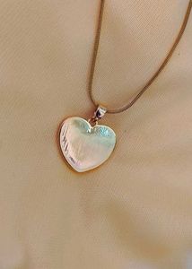 White shell heart Anti Tarnish Gold necklace
