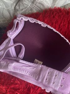 Lace Detail Bra Clovia 32 lightly padded