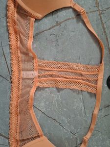 34 B Zivame Pretty Back Lace Bra