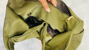 Espelho Olive Green Soft Tote Shoulder Bag – Styli