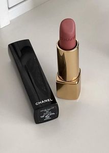 Chanel Allure Velvet