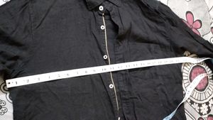 BLACK SHIRT