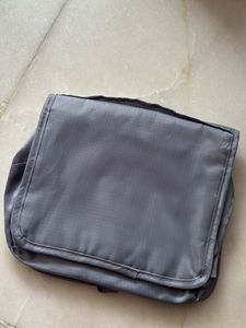 Hanging Travel Toiletry Bag from MINISO