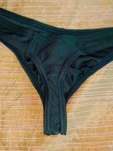Men&#39;s Emerald Thong With Pouch