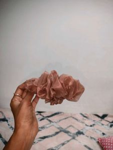 FLUFFY Scrunchie 🤩🎉