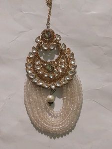 Kundan Earrings with Pearl Strands