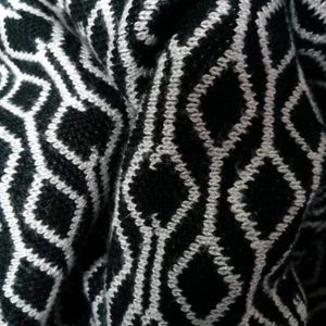 Black N White Geometric Print  Petlum