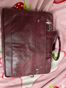 Pretty Laptop Bag With Good Quality 😍