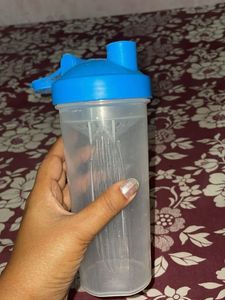 Plastic Gym Shaker bottle