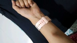 Fire Boltt- Smart Watch