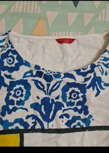 Beautiful W Kurta Like New