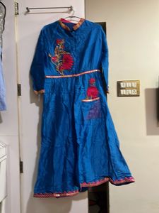 Elegant Blue Embroidered Kurta
