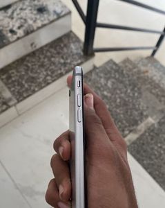 iPhone 6 - Silver
