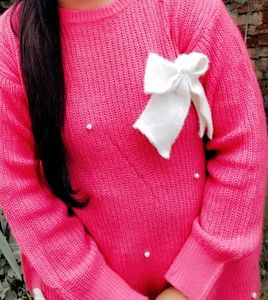 Pink Knit Sweater with Bows🎀