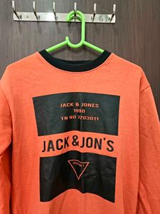 Sweatshirt For Boy Or Mens Size - Small