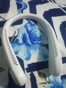 NEW LAUNCH RECHARGABLE PORTABLE NECK FAN(IMPORTED)
