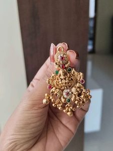 Gold Tone Dangle Earrings