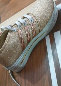Glittery Shoes✨