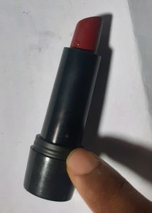 Elle 18 Lipstick Maroon City (Matte)