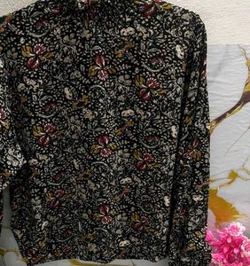 Floral Print Long Sleeve Top