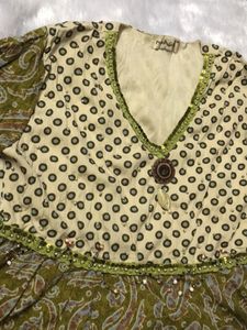Short Kurti