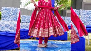 Vintage Lehnga Price Drop