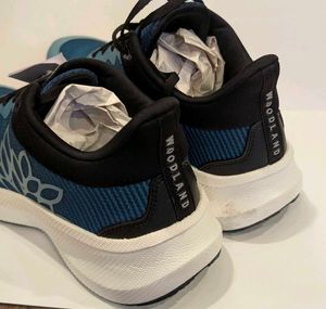 Mens Sports shoes Size 9🔥