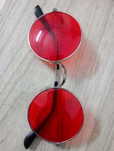 Vintage-Style Red Lens Round Goggle with Free Case